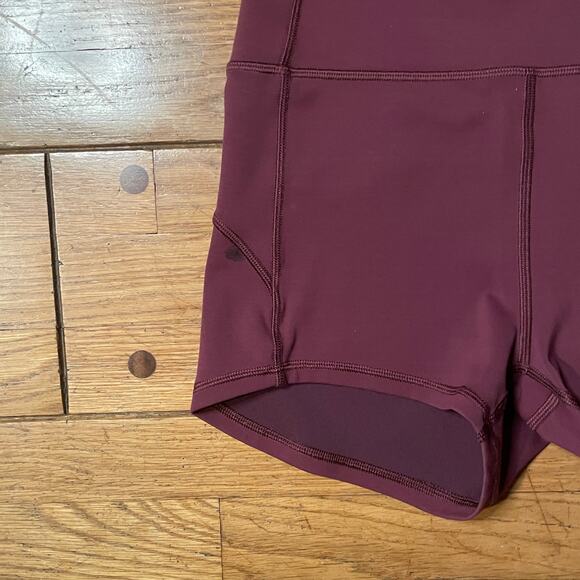 Lululemon In Movement Short *Everlux 2.5" - Picture 10 of 16